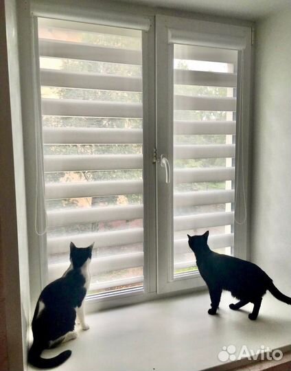 Рулонные шторы на балконные окна