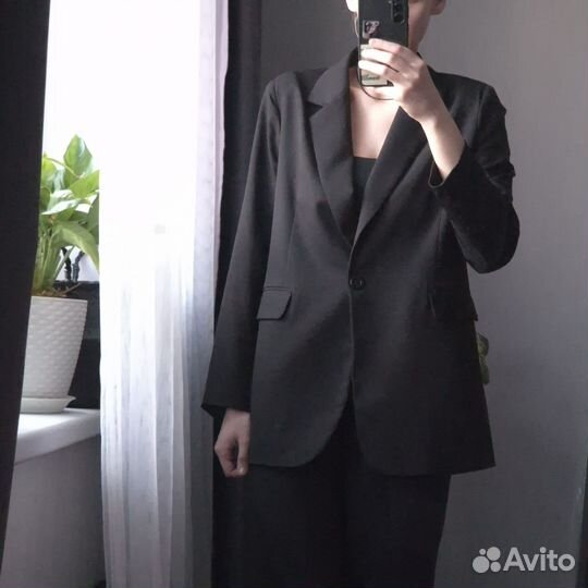 Пиджак женский черный