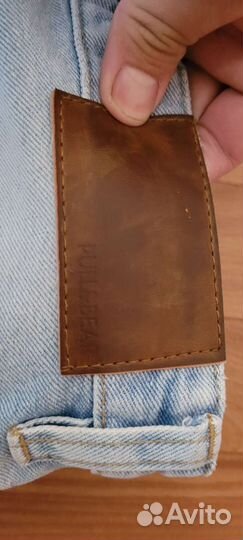 Джинсы светлые pull&bear