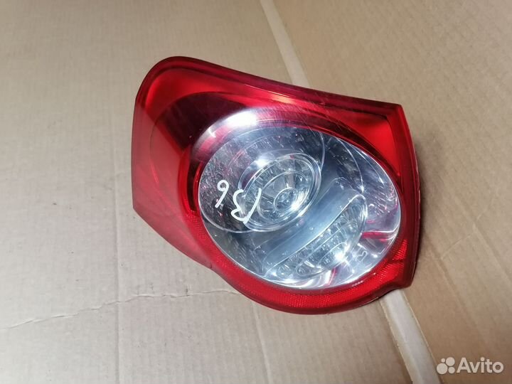 Фонарь задний левый VW Passat B6, VAG3C9945095