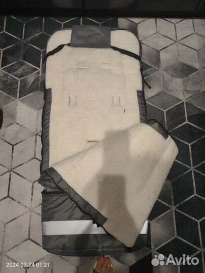 Зимний конверт в коляску на овчине