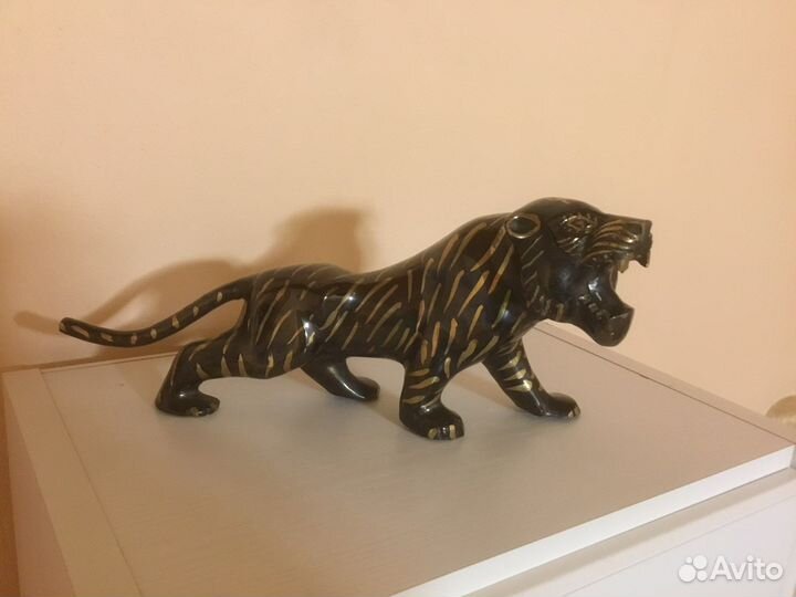 Тигр металлический