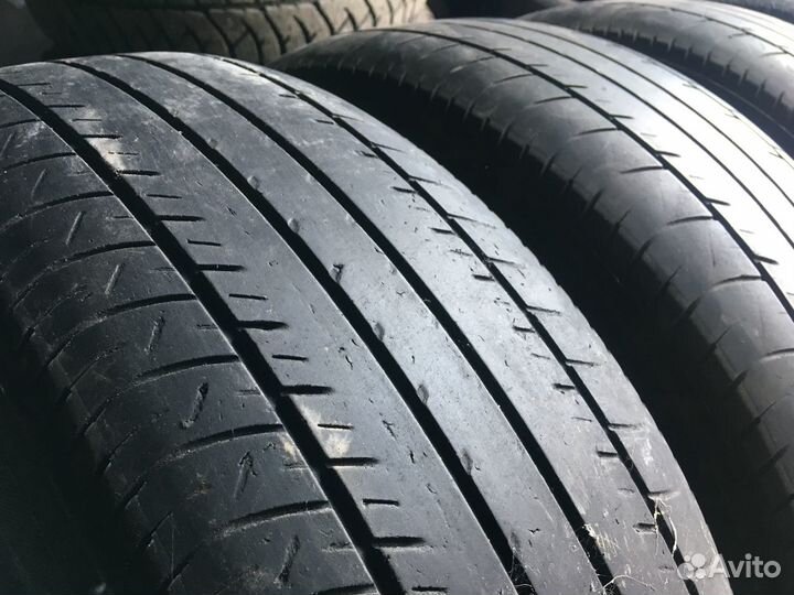 Yokohama dB Decibel E70B 215/60 R16