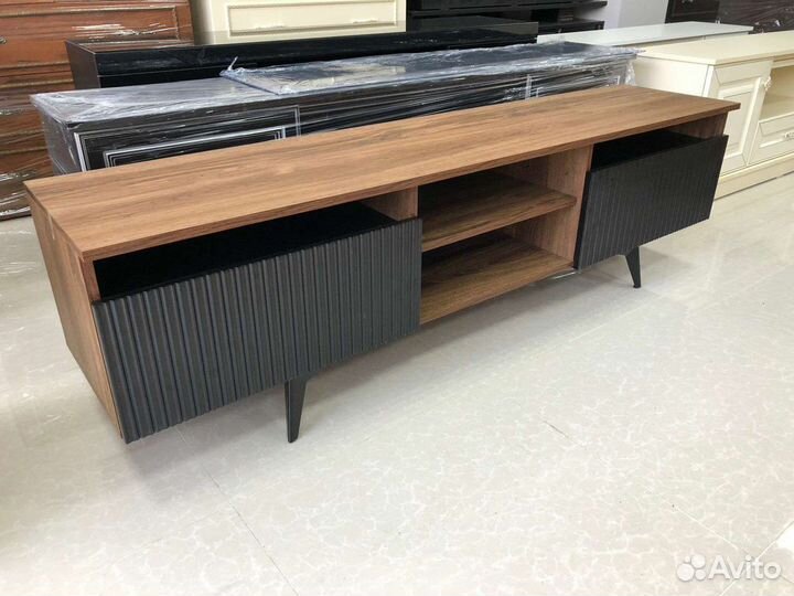 Подставка Тумба под телевизор в стиле лофт