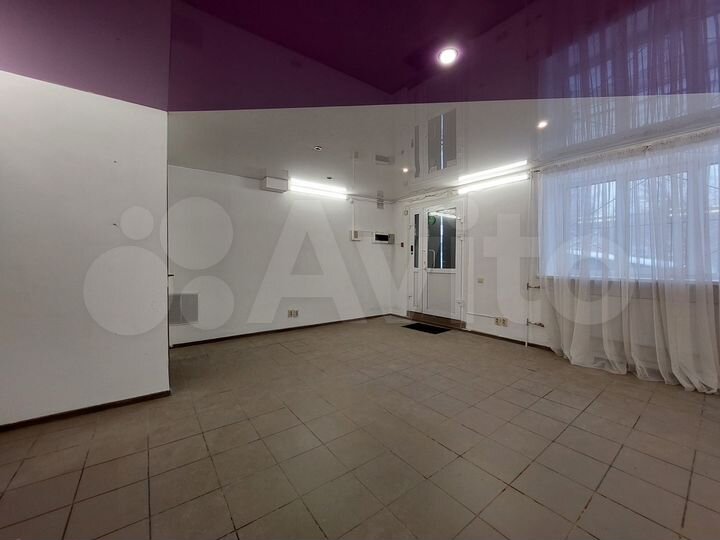 Помещение под салон красоты, магазин, офис, 30 м²