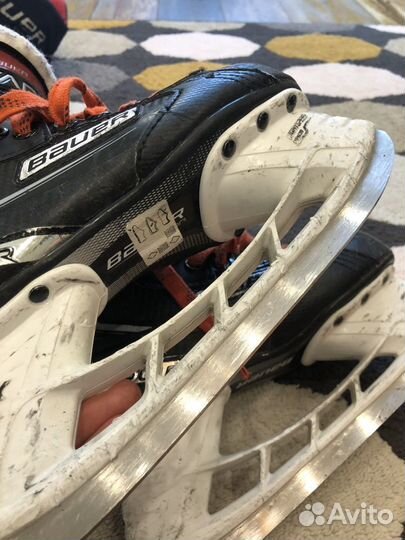 Коньки хоккейные Bauer Vapor X3.5 JR S21 2.0D