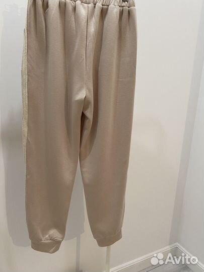 Детский костюм брючный новый