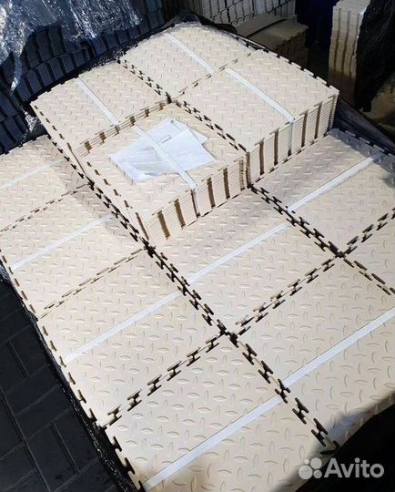 Пвх плитка в дом