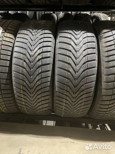 Vredestein SnowTrac 205/60 R16 96H