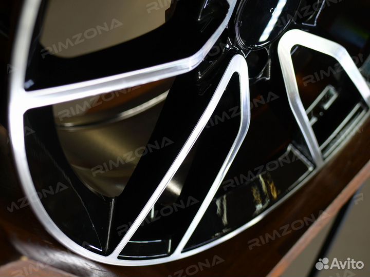 Литые диски AMG R19 на Mercedes. Арт2907