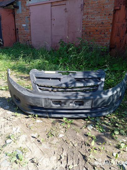 Бампер передний