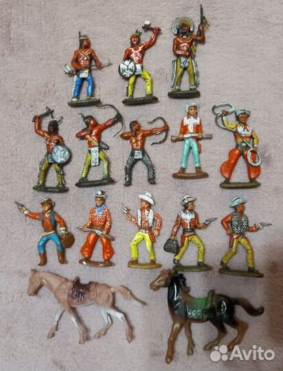 Солдатики индейцы и ковбои Cromoplasto