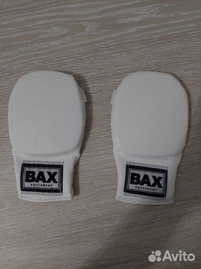 Накладки на руки для карате