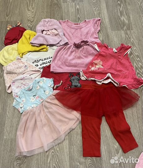 Вещи на девочку 68-74 (2 фото)