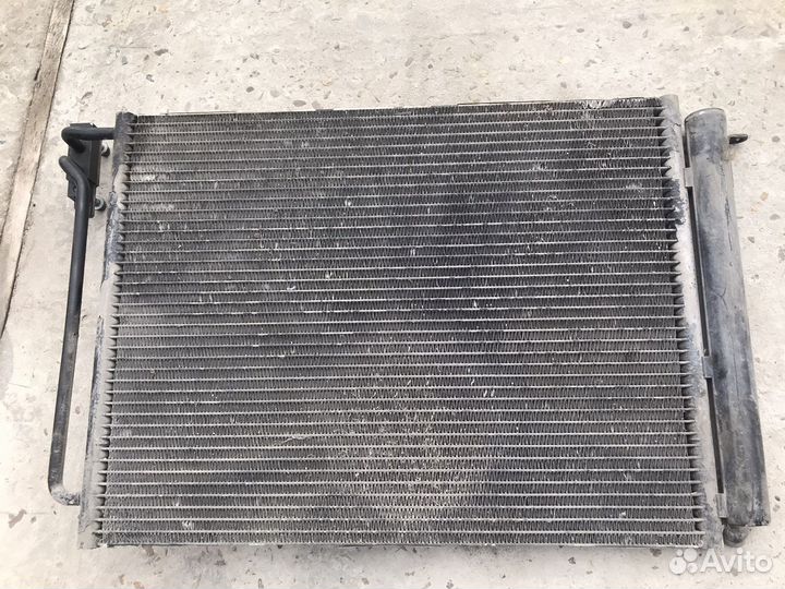 Радиатор кондиционера Bmw E53