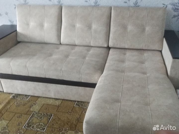 Угловой диван