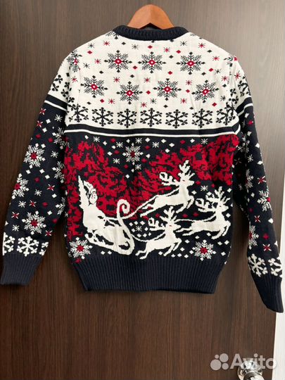 Свитер мужской с оленями