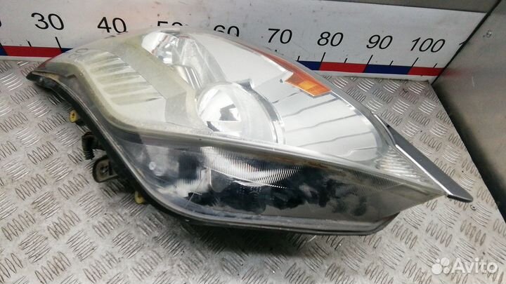 Фара Ford Kuga (2008-2012)