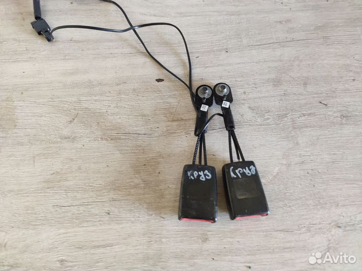 Фиксатор ремня безопасности Шевроле Круз Chevrolet