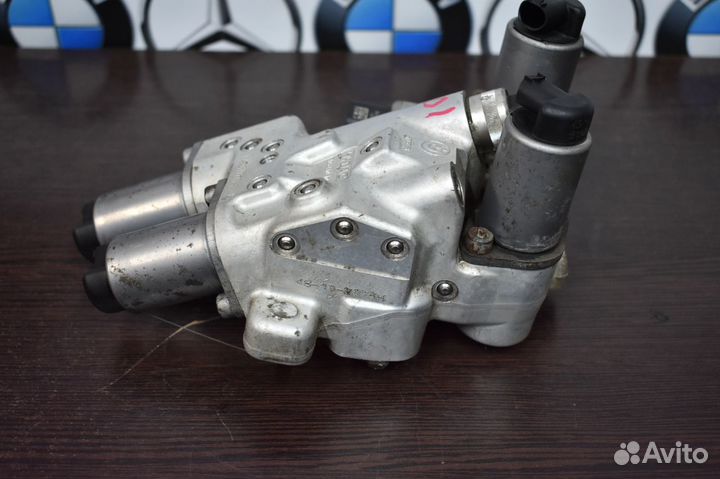 Блок пневмоподвески BMW F02, F10