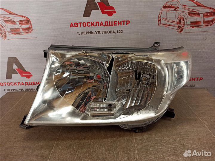 Фара левая Toyota Land Cruiser 200 (2007-Н.в.)