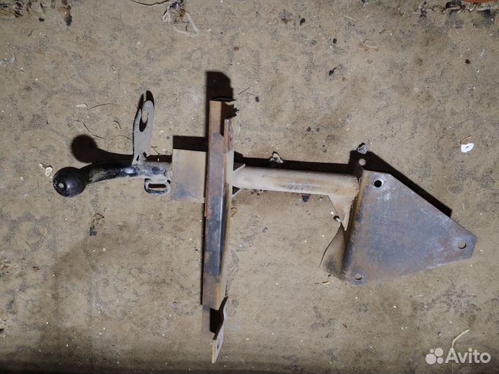 Фаркоп на калину хэтчбек