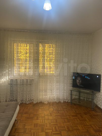 1-к. квартира, 43 м², 2/5 эт.