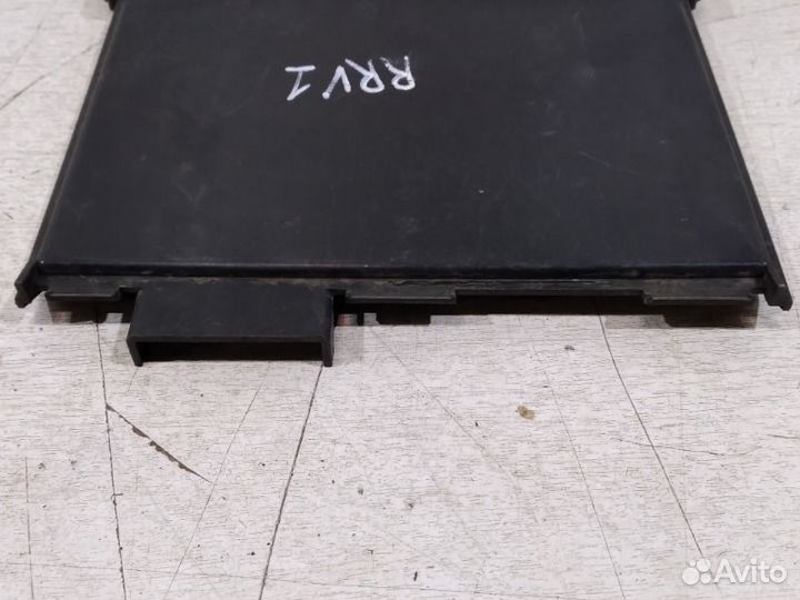 Крышка блока предохранителей Land Rover Range