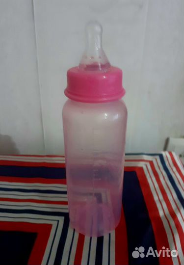 Детская бутылочка для кормления с мерным делением