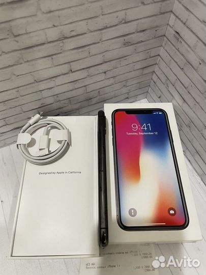 iPhone X, 64 ГБ