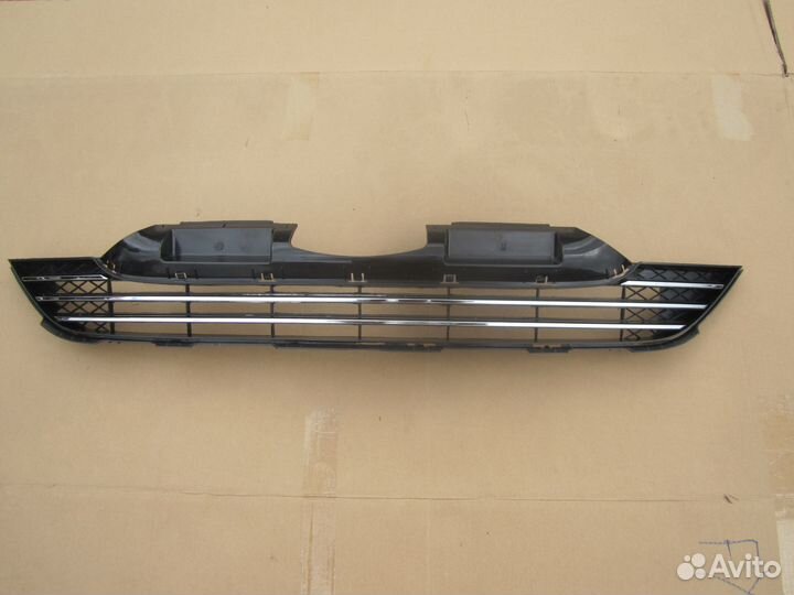 Решётка радиатора нижняя с хромом Honda CR V 3 -10