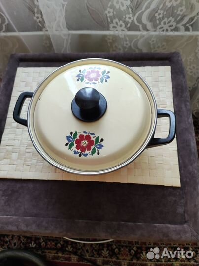 Кастрюля эмалированная СССР новая