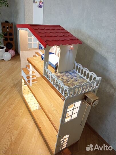 Кукольный домик с освещением