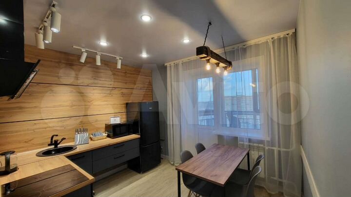 2-к. квартира, 60 м², 14/14 эт.
