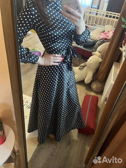 Платье шелковое