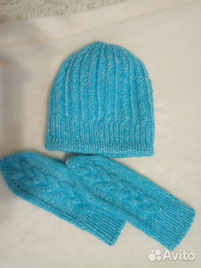Комплект шапка и варежки