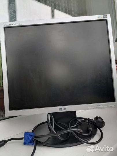 Монитор LG