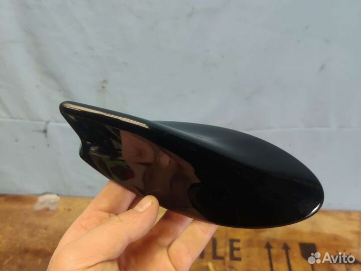 Антенна плавник на крышу Toyota LC200 2016г