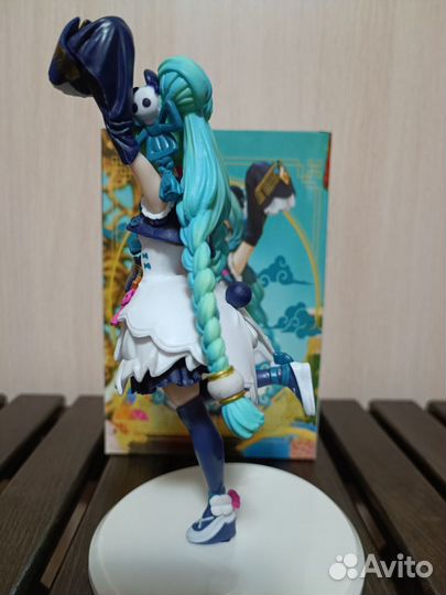 Фигурка Хацунэ Мику