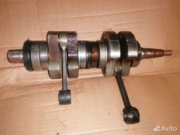 Коленвал для снегохода Рысь