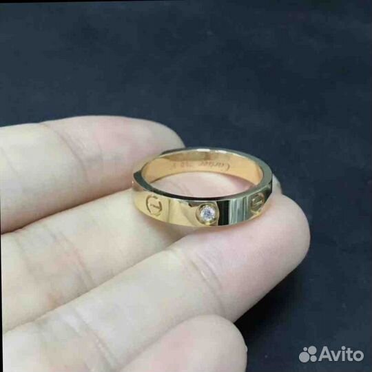 Кольцо Cartier Love, желтое золото с 1 бриллиантом 0,02ct