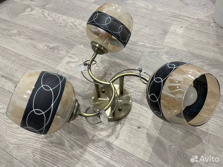 Люстра потолочная бу