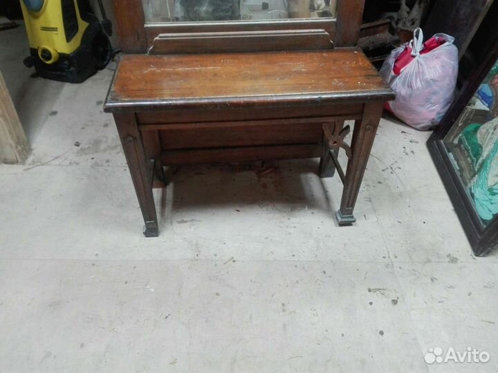 Антикварнное зеркало модерн