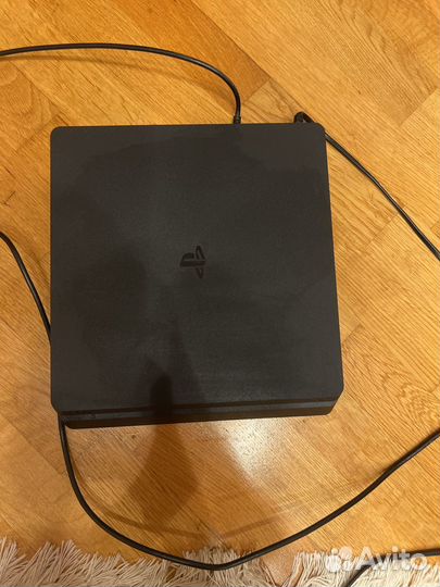 Игровая приставка PS4 500GB