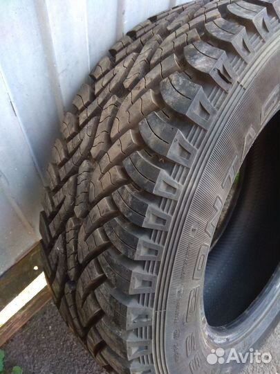 Continental ContiCrossContact AT 215/65 R16 98T