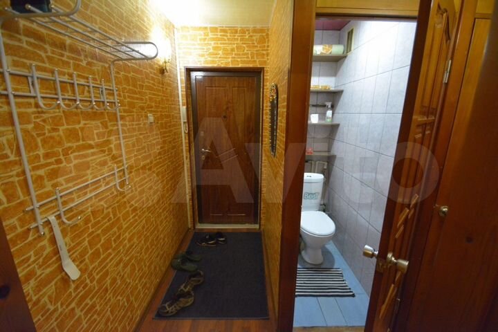 2-к. квартира, 49 м², 2/5 эт.