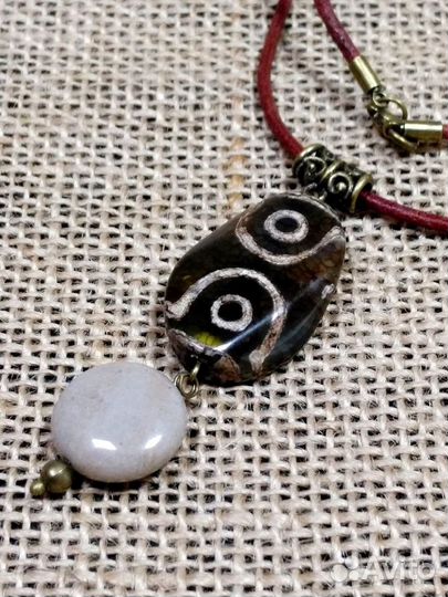 Подвеска-оберег с бусиной Дзи 