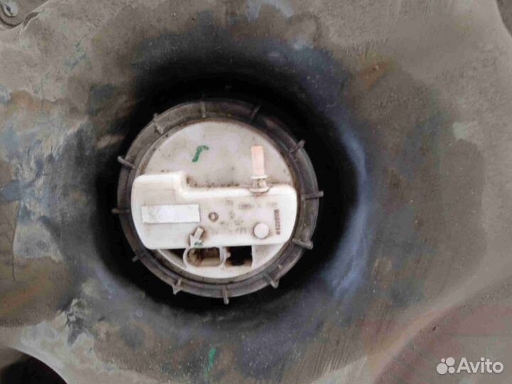 Топливный бак Рено Логан 1