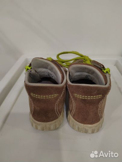 Ботинки детские Ecco 22