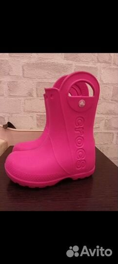 Сапожки для девочки Crocs